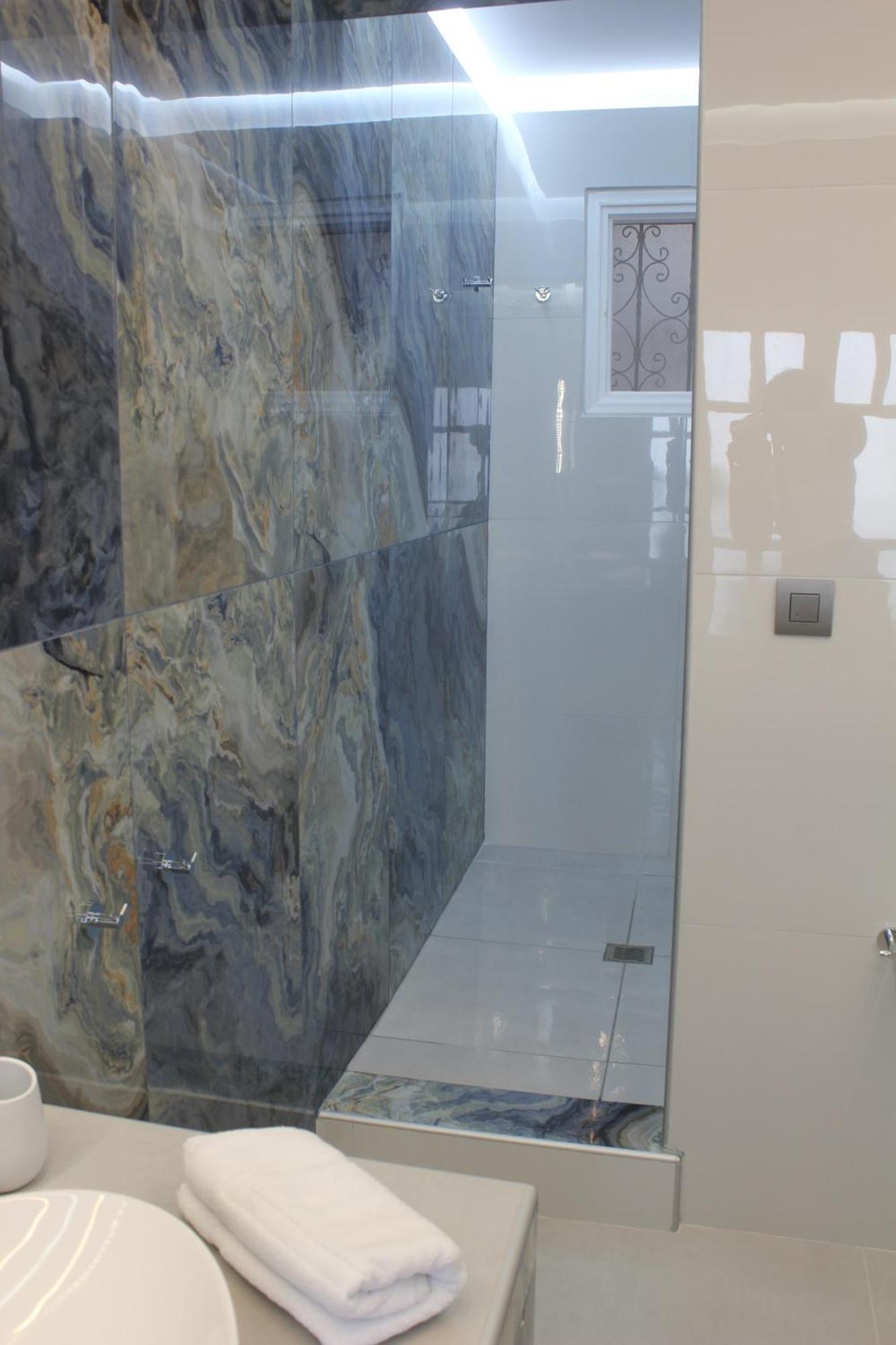 The Rock Luxury Homes Holiday home Messaria (Santorini)